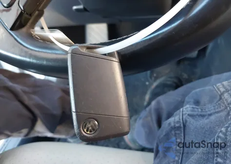 2019 Volkswagen Jetta 1.4T R-Line/1.4T S/1.4T Se из США, поврежденный, VIN 3VWC57BU8KM034224